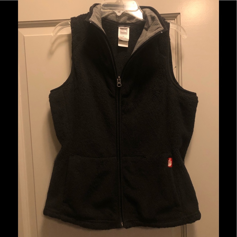Great black North Face vest